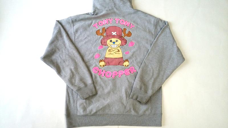 ワンピース チョッパーヒルルクの桜パーカー グッズの画像